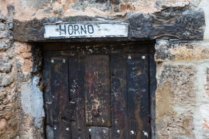 Antiguo horno en Bárcena de Bureba, en Burgos, un pueblo deshabitado comprado por una pareja holandesa. -ICAL