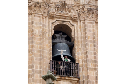 Ascensión de 'El Mariquelo' a la Catedral de Salamanca. -ICAL