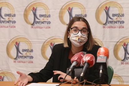 La presidenta del Consejo de la Juventud de Castilla y León, Sandra Ámez, presenta los datos de Castilla y León del segundo semestre de 2019 del Observatorio de Emancipación. ICAL