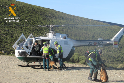 Sin resultados tras dos días de búsqueda intensiva del montañero desaparecido en la sierra de Béjar. ICAL