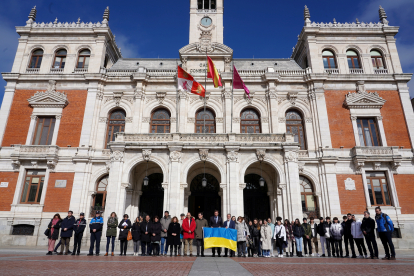 Concentración en contra de la guerra de Ucrania en Valladolid.-ICAL