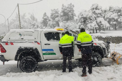 Problemas de circulación a causa de la nieve en El Espinar.- ICAL