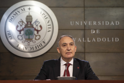 Antonio Largo presenta su candidatura al Rector de la Universidad de Valladolid.- ICAL