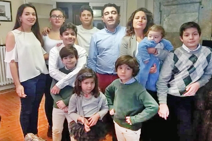 José y María Eulalia tienen nueve hijos de los cuales siete viven con ellos. ECB