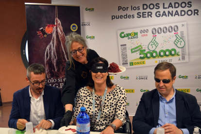 La IGP Cecina de León celebra una cata a ciegas en Santander. -ICAL