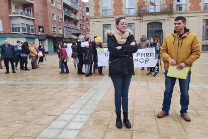 Concentración en Palencia para pedir el indulto de Laura Molinilla. - E.PRESS