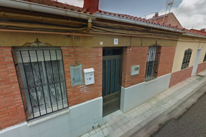 Casa de las gemelas halladas muertas en la calle Mallorca en Palencia. GGLSTW