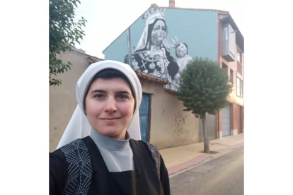 Marta González Cambronero, la monja youtuber del Monasterio de Santa Cruz, en Sahagún (León). -MARTA_OSB