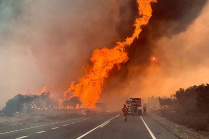 Incendio en la Sierra de la Culebra en Zamora. -E. M.