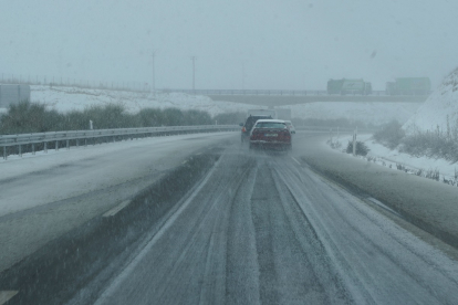 Nieve en las carreteras de la provincia de Valladolid. - ICAL