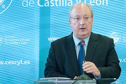 El presidente del CES, Enrique Cabero.- ICAL
