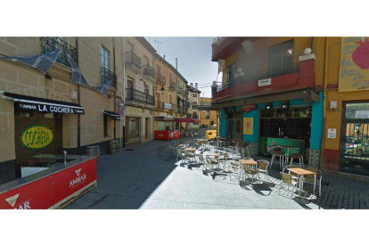 Terrazas de un local de hostelería en Aranda de Duero, imagen de archivo.- E.M.
