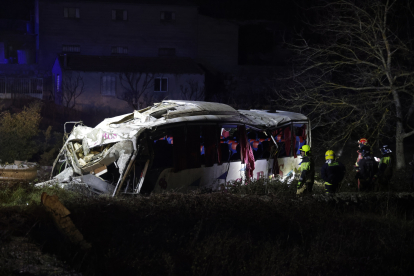 Accidente del autobús en Linares de Riofrío en Salamanca.-ICAL