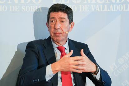 Juan Marín, presidente del CES de Andalucía durante el Club de Prensa de El Mundo: Corredor Atlántico: Un proyecto común. / LOSTAU