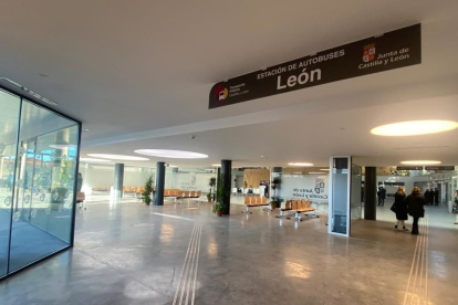Estación de autobuses de León. RAMIRO / DIARIO DE LEÓN