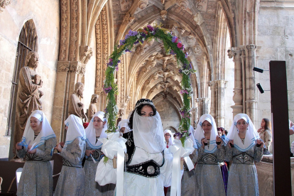 León celebra la ceremonia tradicional de las Cantaderas en 2019. - ICAL