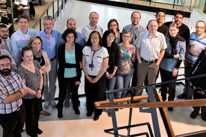 Investigadores en la reunión de lanzamiento del proyecto en el Manchester Institute of Biotechnology.- EL MUNDO