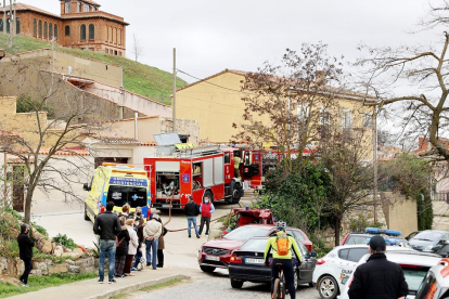 Fallecen dos personas en el incendio de una vivienda en la Calle Cuesta de la Estación de Toro. ICAL