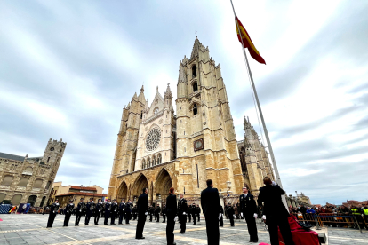 Celebración de los 200 años de la Policía Nacional en León.- ICAL
