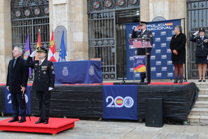 Celebración de los 200 años de la Policía Nacional en Palencia.- ICAL