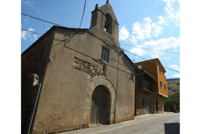 Ermita de Nuestra Señora de la Encarnación de Lombillo, en el municipio de Ponferrada, el primero de los templos de la 'Ruta de las cinco iglesias'. - ICAL