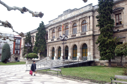 Edificio del Tribunal Superior de Justicia de Castilla y León. -E. M.