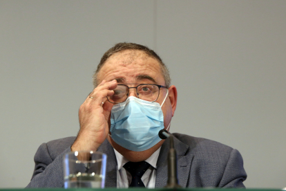 El consejero de Sanidad, Alejandro Vázquez, en la rueda de prensa posterior al Consejo de Gobierno. ICAL