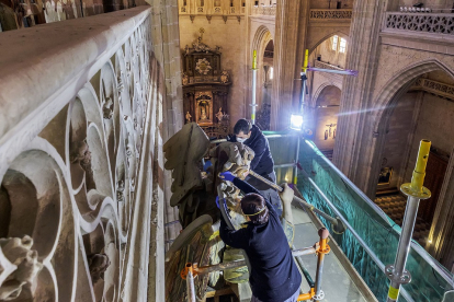 Trabajos de restauración en la Catedral de Segovia. - ICAL