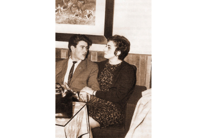Aureliano Calvo y su mujer.- 'LA MEMORIA DE LAS VÍCTIMAS'