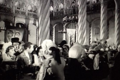 Fotograma de la película 'Mr. Arkadin' de Orson Welles que fue rodada en Pedraza, Segovia, y en Valladolid. -E.M.