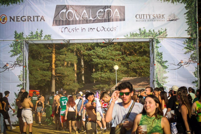 Aficionados a la música durante el Covaleda Fest. - EUROPA PRESS