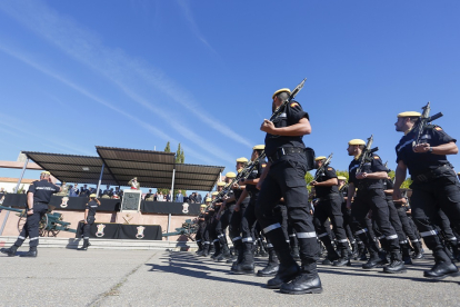 Acto de celebración de la patrona de la Unidad Militar de Emergencias (UME) en Ferral del Bernesga (León). - ICAL