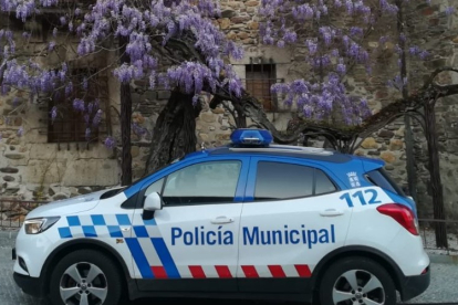 Policía local de Ponferrada en su portada de Twitter