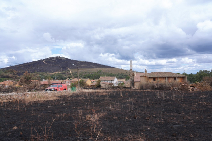 Localidad de Otero de Bodas afectada por el incendio de la Sierra de la Culebra. -ICAL