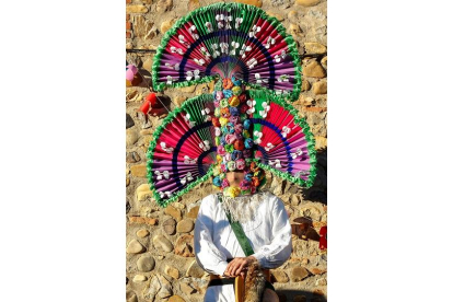 Tradicional antruejo en la localidad leonesa de Llamas de la Ribera