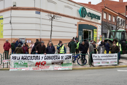 Protestas agrarias en Santa María del Páramo, León. -ICAL