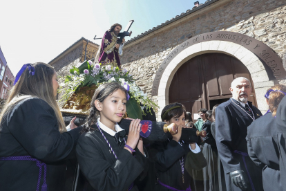Procesión del 'Santo Potajero' de La Bañeza en León.- ICAL
