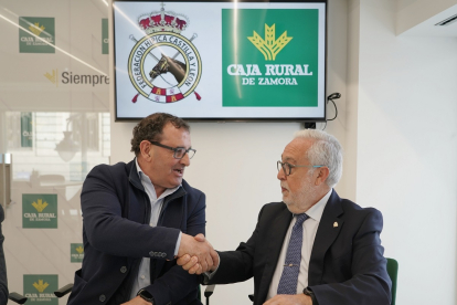 Caja Rural de Zamora y la Federación de Hípica de Castilla y León suscribieron un convenio de colaboración con el fin de impulsar el mundo del caballo en la Comunidad. - ICAL