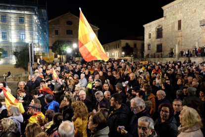 Concentración ante la sede del PSOE de Salamanca.- ICAL