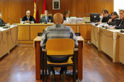 La Audiencia de Madrid condena a 96 años de cárcel al ‘violador del ascensor’. (SERGIO ENRÍQUEZ-NISTAL)