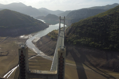 Vista del Puente Ingeniero Fernández Casado de León. - LEÓN PROYECTA