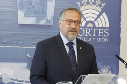 El presidente de las Cortes de Castilla y León, Carlos Pollán.- ICAL