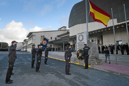 La Escuela Nacional de Policía de Ávila rindió en un homenaje en 2014. M. MARTÍN.