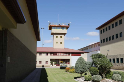 Imagen de archivo de la cárcel de Villahierro en Mansilla de las Mulas, León. DIARIO DE LEÓN