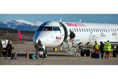 Imagen del último vuelo comercial desde el aeropuerto de Burgos en diciembre de 2021. ICAL