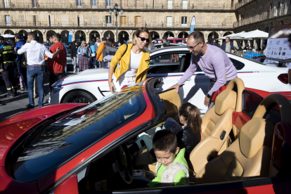 Iniciativa ‘Cars for smiles’ en Salamanca.- ICAL