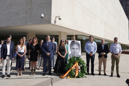 El presidente de las Cortes de Castilla y León, Carlos Pollán, convoca un minuto de silencio a con motivo del 26 aniversario del asesinato de Miguel Ángel Blanco. ICAL