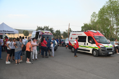 Vecinos de la zona evacuados a Salas de los Infantes (Burgos).- ICAL