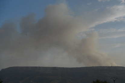 Incendio de nivel dos originado en la localidad burgalesa de Quintanilla del Coco.- ICAL