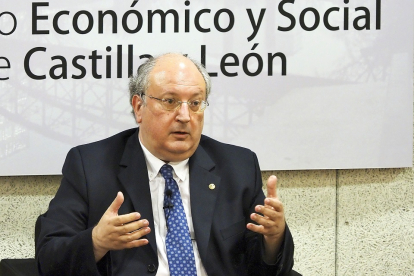 Enrique Cabero, presidente del CES. -PHOTOGENIC